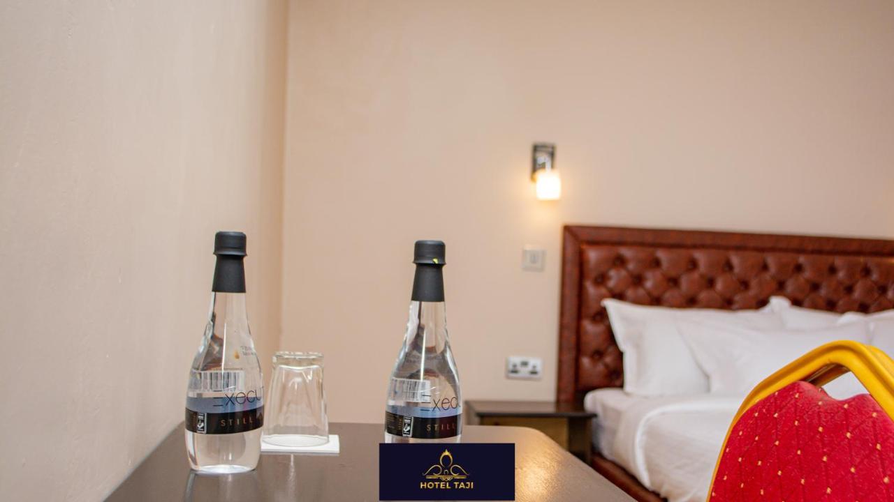 Hotel Taji Наньюки Экстерьер фото