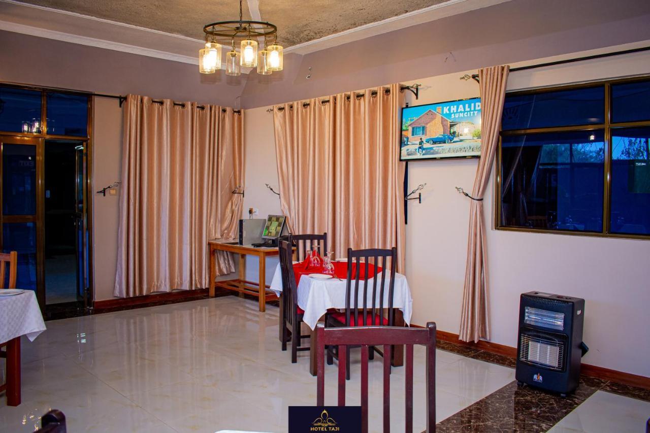 Hotel Taji Наньюки Экстерьер фото
