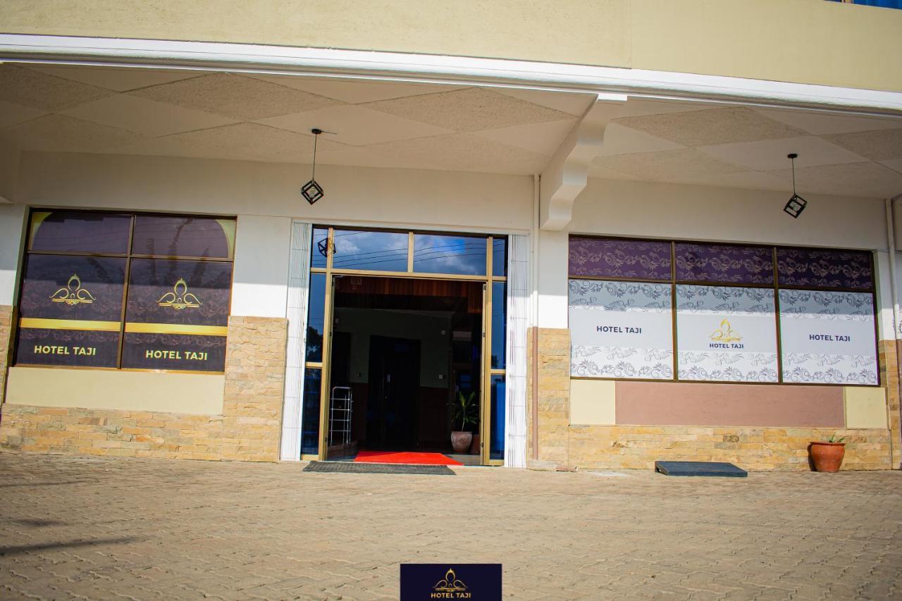 Hotel Taji Наньюки Экстерьер фото